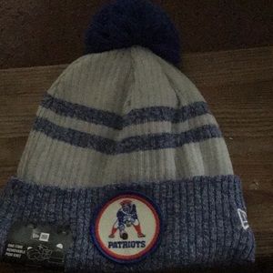 🏈🏈🏈NWT.New England Patriots AFC NFL Pom Beanie Knit Hat. New Era🏈🏈🏈🏈